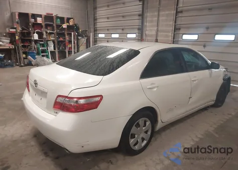 2009 Toyota Camry Le V6 из США, поврежденный, VIN 4T1BK46K69U582027